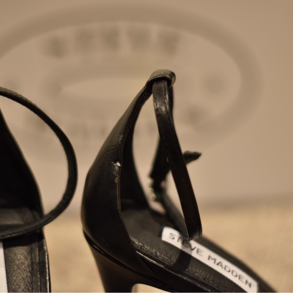 Black Stecy Steve Madden heels - Picture 6 of 7